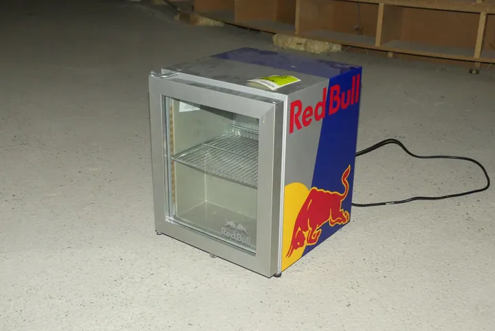 Vestfrost - Getränkekühlschrank Red Bull Maße in cm ca. 35 x 36 x 42